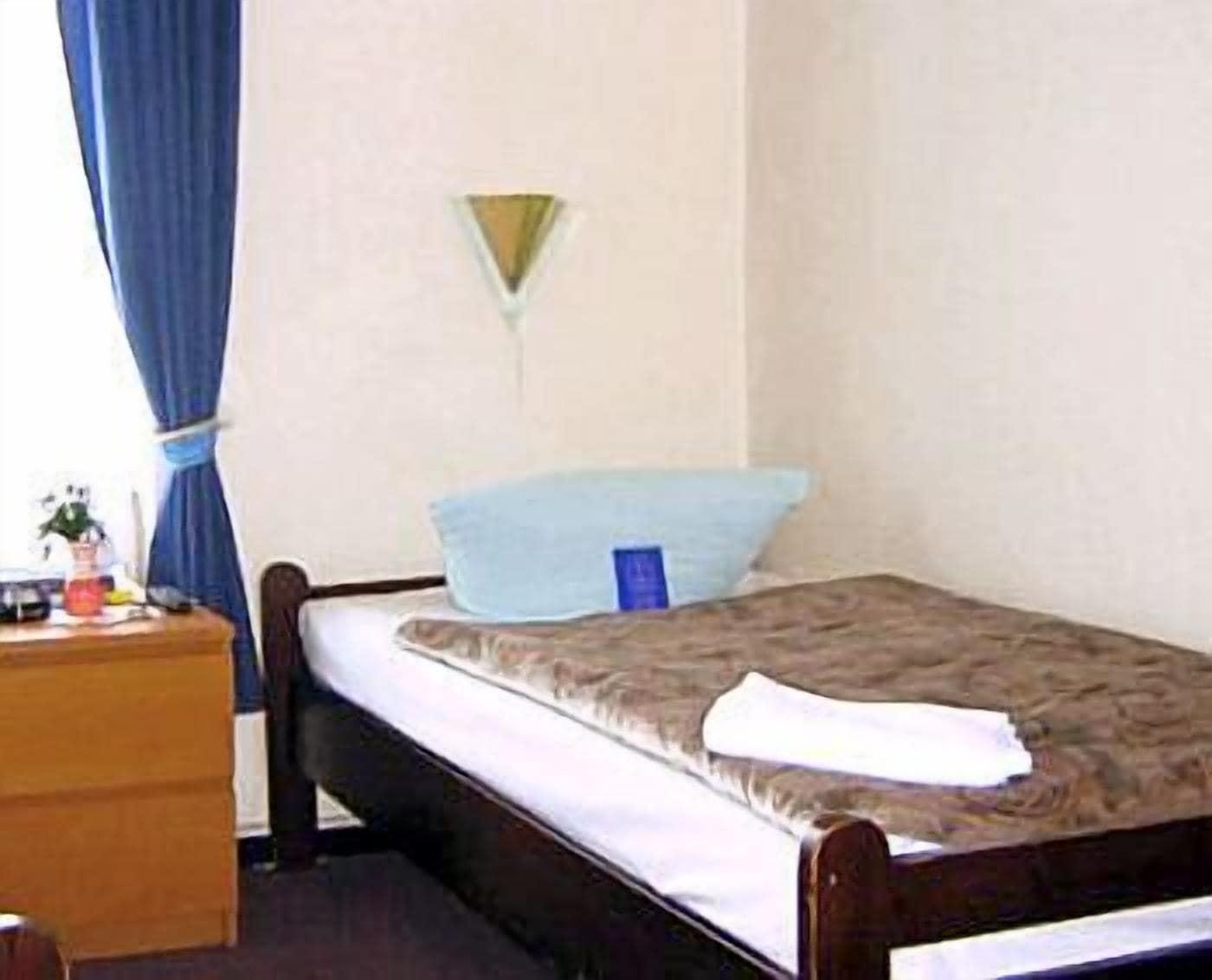 Hotel garni Djaran Offenbach am Main Ruang foto
